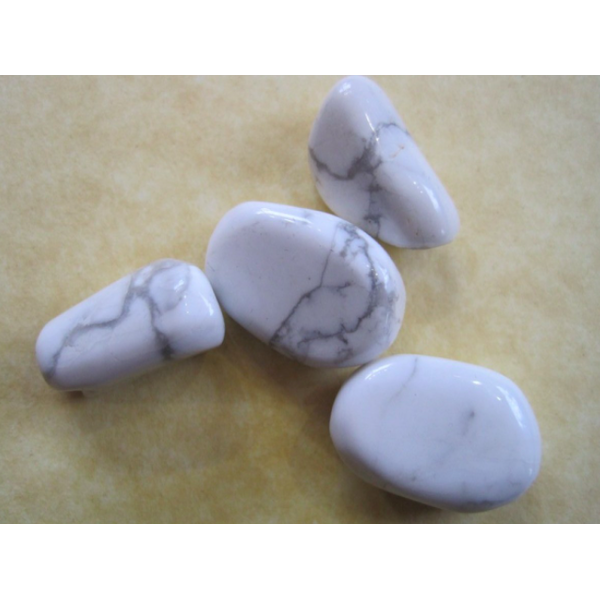 Tumble Howlite (Small)